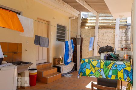 Casa à venda com 70m², 2 quartos e 2 vagasÁrea de Serviço