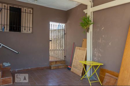 Casa à venda com 70m², 2 quartos e 2 vagasGaragem