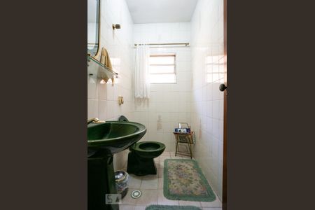 Lavabo de casa para alugar com 4 quartos, 235m² em Vila Fiat Lux, São Paulo