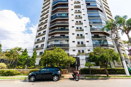 Apartamento à venda com 130m², 3 quartos e 3 vagas Apartamento à venda com 130m², 3 quartos e 3 vagasFachada