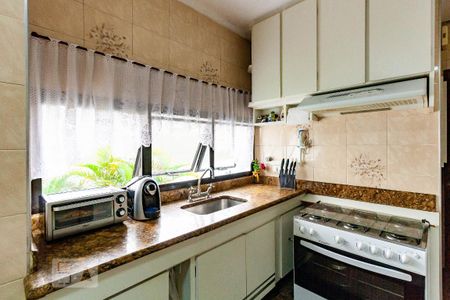 Apartamento à venda com 130m², 3 quartos e 3 vagas Apartamento à venda com 130m², 3 quartos e 3 vagasCozinha