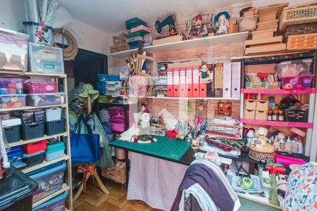 Casa à venda com 280m², 3 quartos e 4 vagas Casa à venda com 280m², 3 quartos e 4 vagasQuarto de Serviço