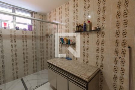 Casa à venda com 280m², 3 quartos e 4 vagas Casa à venda com 280m², 3 quartos e 4 vagasBanheiro Social