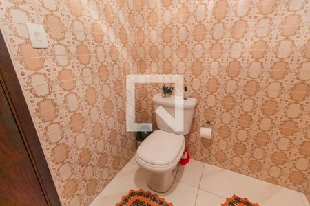 Casa à venda com 280m², 3 quartos e 4 vagas Casa à venda com 280m², 3 quartos e 4 vagasLavabo