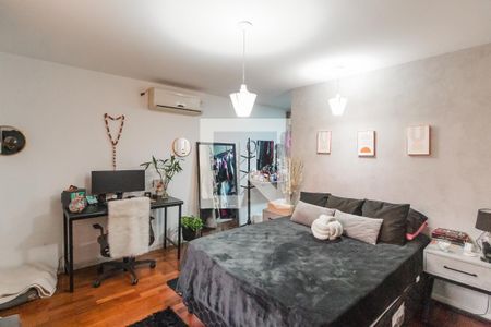 Casa à venda com 280m², 3 quartos e 4 vagas Casa à venda com 280m², 3 quartos e 4 vagasQuarto 2