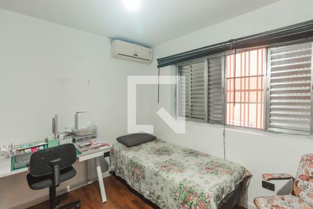 Casa à venda com 280m², 3 quartos e 4 vagas Casa à venda com 280m², 3 quartos e 4 vagasQuarto 1