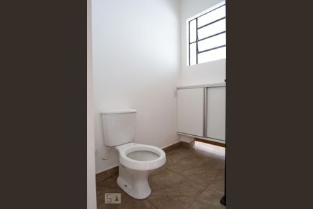 Apartamento à venda com 62m², 2 quartos e sem vaga Apartamento à venda com 62m², 2 quartos e sem vagaBanheiro