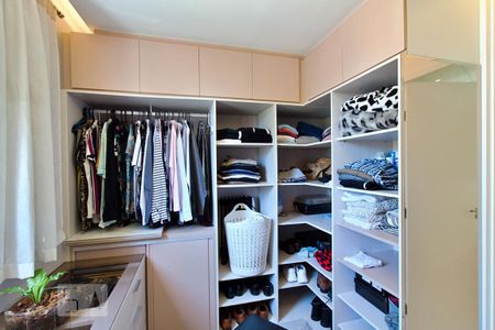 Apartamento à venda com 64m², 3 quartos e 1 vagaCloset da Suíte