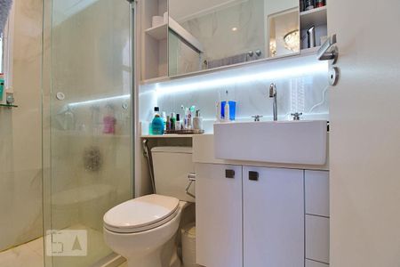 Apartamento à venda com 64m², 3 quartos e 1 vagaBanheiro da Suíte