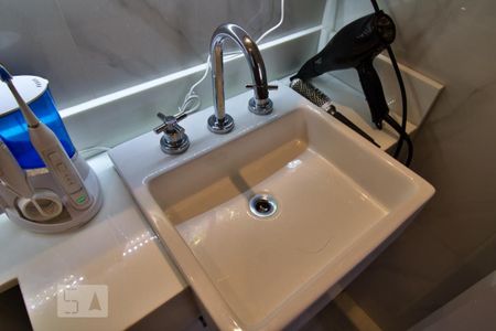 Apartamento à venda com 64m², 3 quartos e 1 vagaBanheiro da Suíte