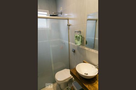 Casa à venda com 200m², 3 quartos e 4 vagasBanheiro