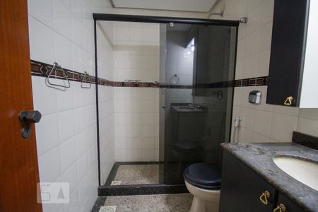 Apartamento para alugar com 250m², 3 quartos e 2 vagasBanheiro da Suíte