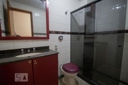Apartamento para alugar com 250m², 3 quartos e 2 vagasBanheiro