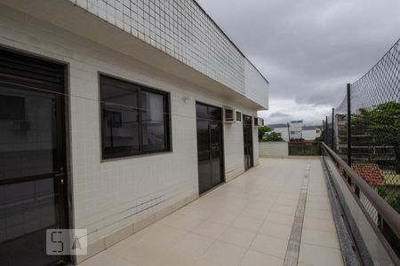 Varanda de apartamento para alugar com 3 quartos, 250m² em Recreio dos Bandeirantes, Rio de Janeiro