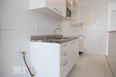 Apartamento à venda com 136m², 3 quartos e 2 vagas Apartamento à venda com 136m², 3 quartos e 2 vagasCozinha