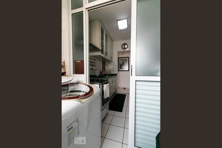 Apartamento à venda com 76m², 2 quartos e 2 vagasÁrea de Serviço