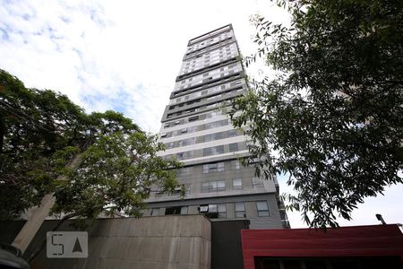Apartamento para alugar com 70m², 1 quarto e 2 vagasFachada