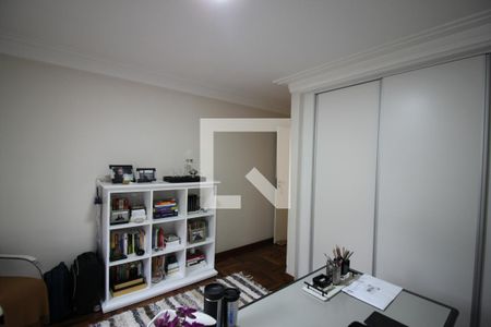 Casa à venda com 400m², 4 quartos e 5 vagasQuarto 2