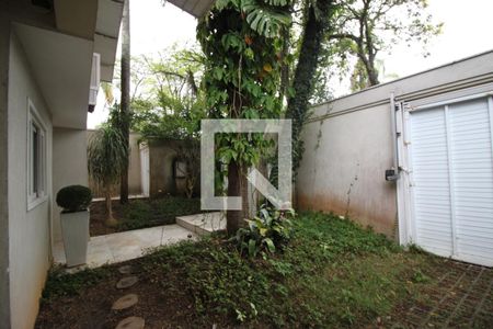 Casa à venda com 400m², 4 quartos e 5 vagasQuintal