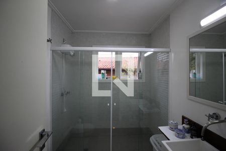 Casa à venda com 400m², 4 quartos e 5 vagasBanheiro da Suíte 4