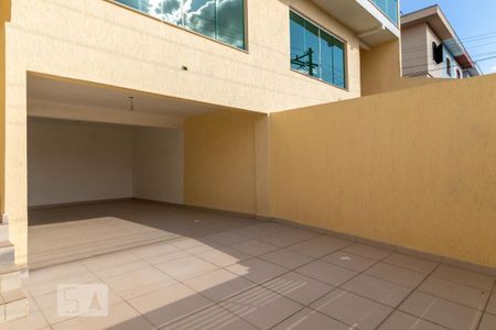 Casa à venda com 150m², 3 quartos e 4 vagasGaragem