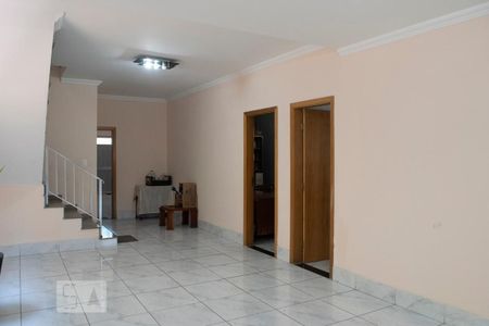 Casa à venda com 302m², 3 quartos e 6 vagas Casa à venda com 302m², 3 quartos e 6 vagasSALÃO INFERIOR