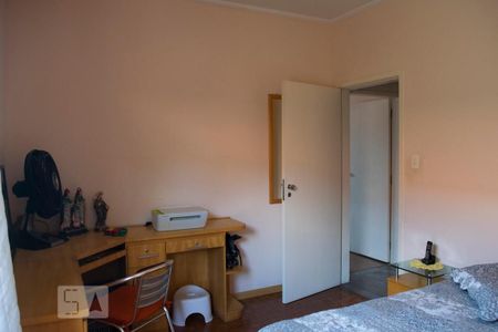 Casa à venda com 302m², 3 quartos e 6 vagas Casa à venda com 302m², 3 quartos e 6 vagasQUARTO 2