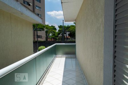 Casa à venda com 302m², 3 quartos e 6 vagas Casa à venda com 302m², 3 quartos e 6 vagasSACADA QUARTO 3
