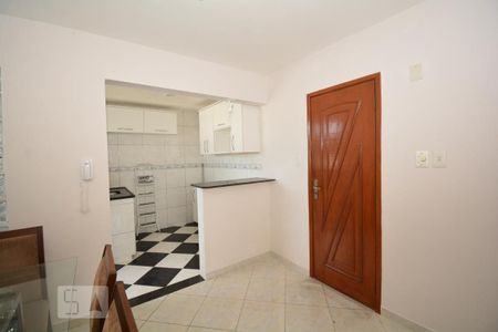 Apartamento à venda com 70m², 2 quartos e sem vagaCopa