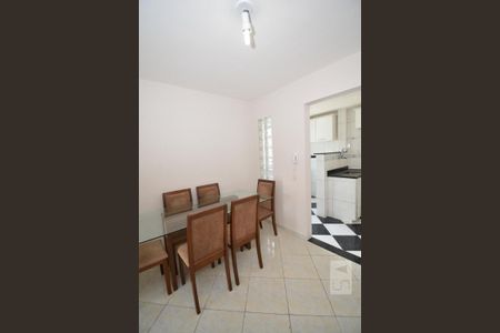 Apartamento à venda com 70m², 2 quartos e sem vagaCopa