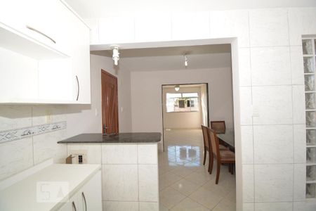 Apartamento à venda com 70m², 2 quartos e sem vagaCozinha e Área de Serviço