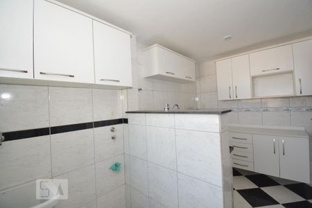 Apartamento à venda com 70m², 2 quartos e sem vagaCozinha e Área de Serviço