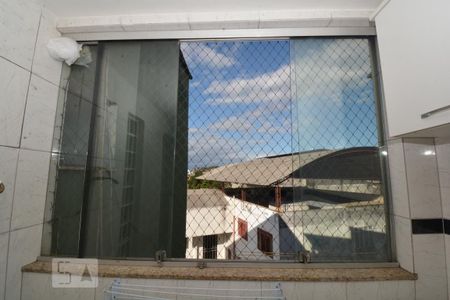 Apartamento à venda com 70m², 2 quartos e sem vagaCozinha e Área de Serviço