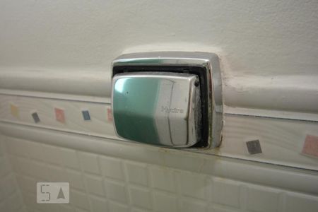 Apartamento à venda com 70m², 2 quartos e sem vagaBanheiro