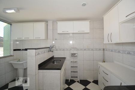 Apartamento à venda com 70m², 2 quartos e sem vagaCozinha e Área de Serviço
