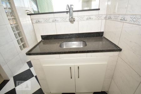 Apartamento à venda com 70m², 2 quartos e sem vagaCozinha e Área de Serviço - Armários