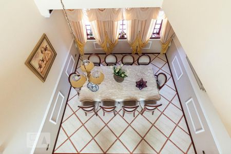 Casa à venda com 350m², 4 quartos e 8 vagasSala de Jantar