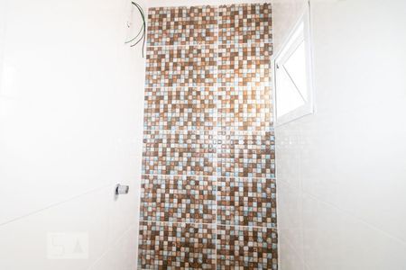 Banheiro  de apartamento à venda com 2 quartos, 43m² em Parque das Nações, Santo André