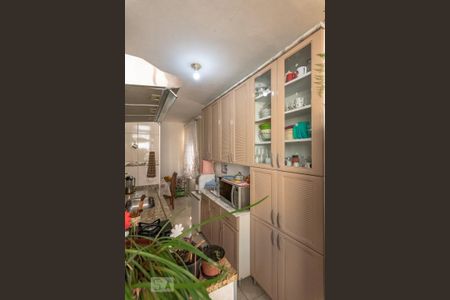 Apartamento à venda com 76m², 3 quartos e 2 vagasCozinha