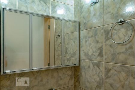 Apartamento à venda com 76m², 3 quartos e 2 vagasBanheiro