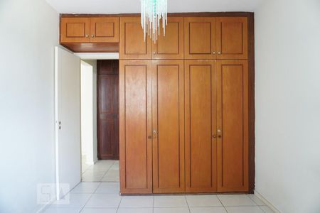 Quarto 1 de apartamento à venda com 2 quartos, 65m² em Barra da Tijuca, Rio de Janeiro