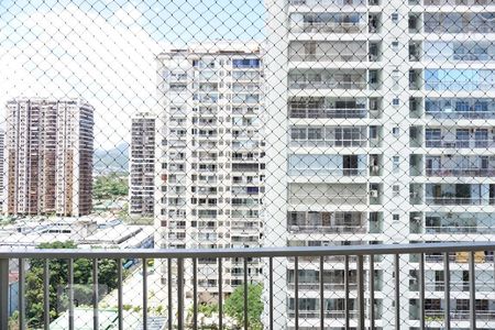 Vista da Sala de apartamento à venda com 2 quartos, 65m² em Barra da Tijuca, Rio de Janeiro