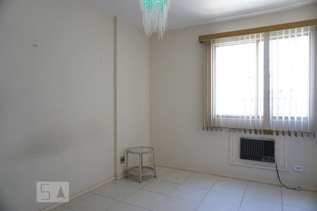 Quarto 1 de apartamento à venda com 2 quartos, 65m² em Barra da Tijuca, Rio de Janeiro