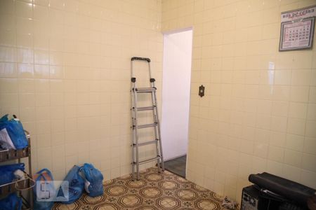 Casa à venda com 472m², 4 quartos e 2 vagas Casa à venda com 472m², 4 quartos e 2 vagasCozinha 2