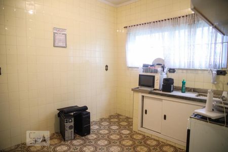 Casa à venda com 472m², 4 quartos e 2 vagas Casa à venda com 472m², 4 quartos e 2 vagasCozinha 2