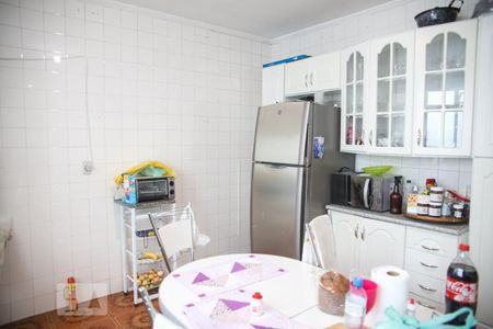 Casa à venda com 472m², 4 quartos e 2 vagas Casa à venda com 472m², 4 quartos e 2 vagasCozinha 1