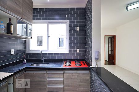 Apartamento à venda com 140m², 3 quartos e 2 vagasCozinha