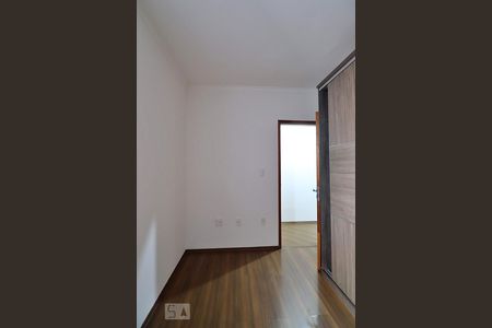 Apartamento à venda com 140m², 3 quartos e 2 vagasQuarto 2