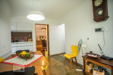 Casa à venda com 460m², 5 quartos e 7 vagasCopa