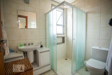 Casa à venda com 460m², 5 quartos e 7 vagasBanheiro Suíte